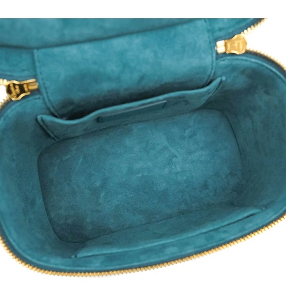 SMALL DIORTRAVEL VANITY CASE Deep Ocean - Picture 7 of 9